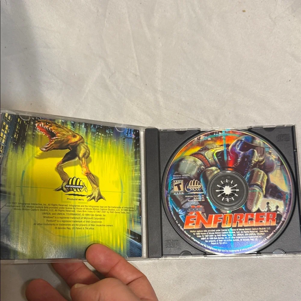 XCom Enforcer 2001 Vintage PC Game Windows 95/98/Me